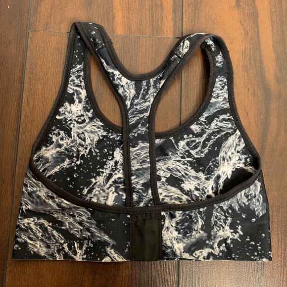 Champion The Absolute Black Splish Splash Sports Bra - Picture 3 of 4